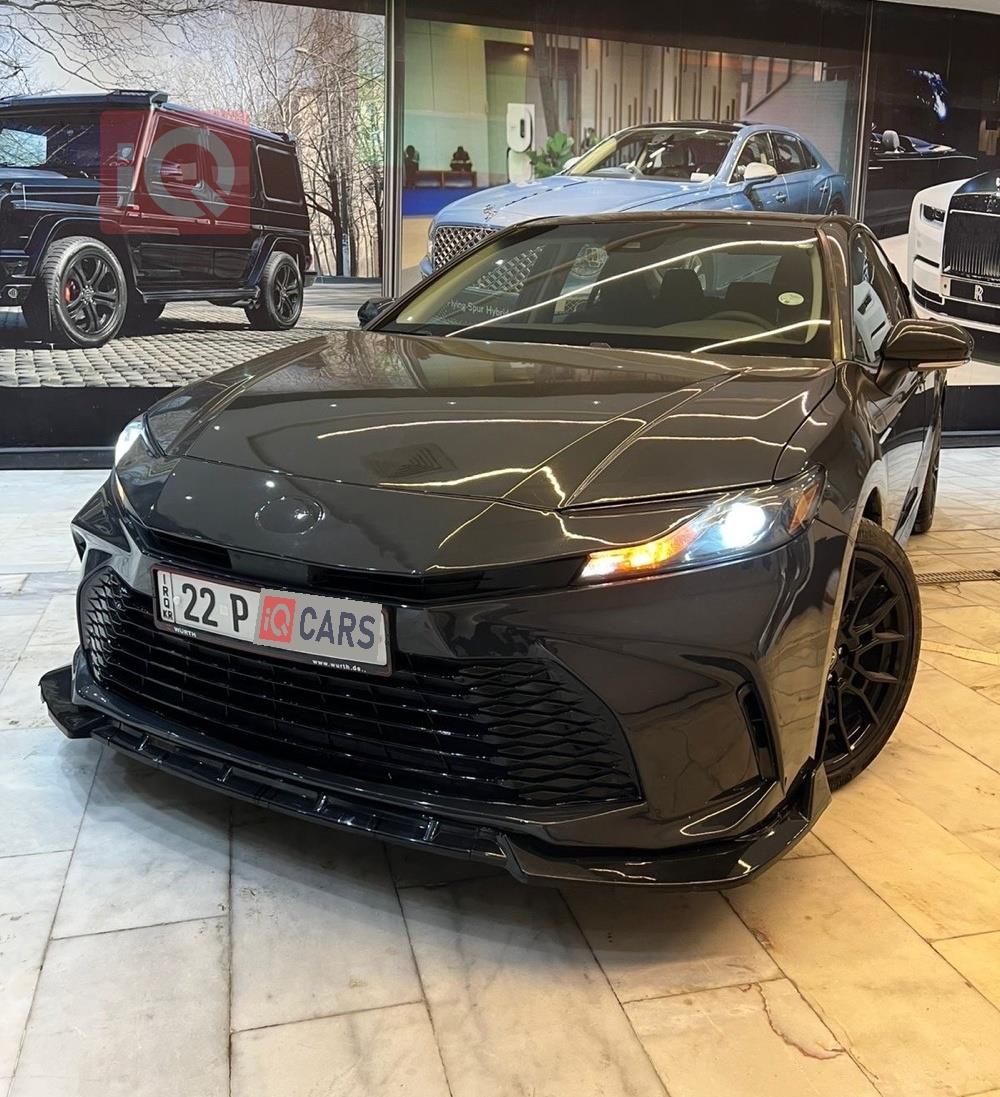 تۆیۆتا کامری